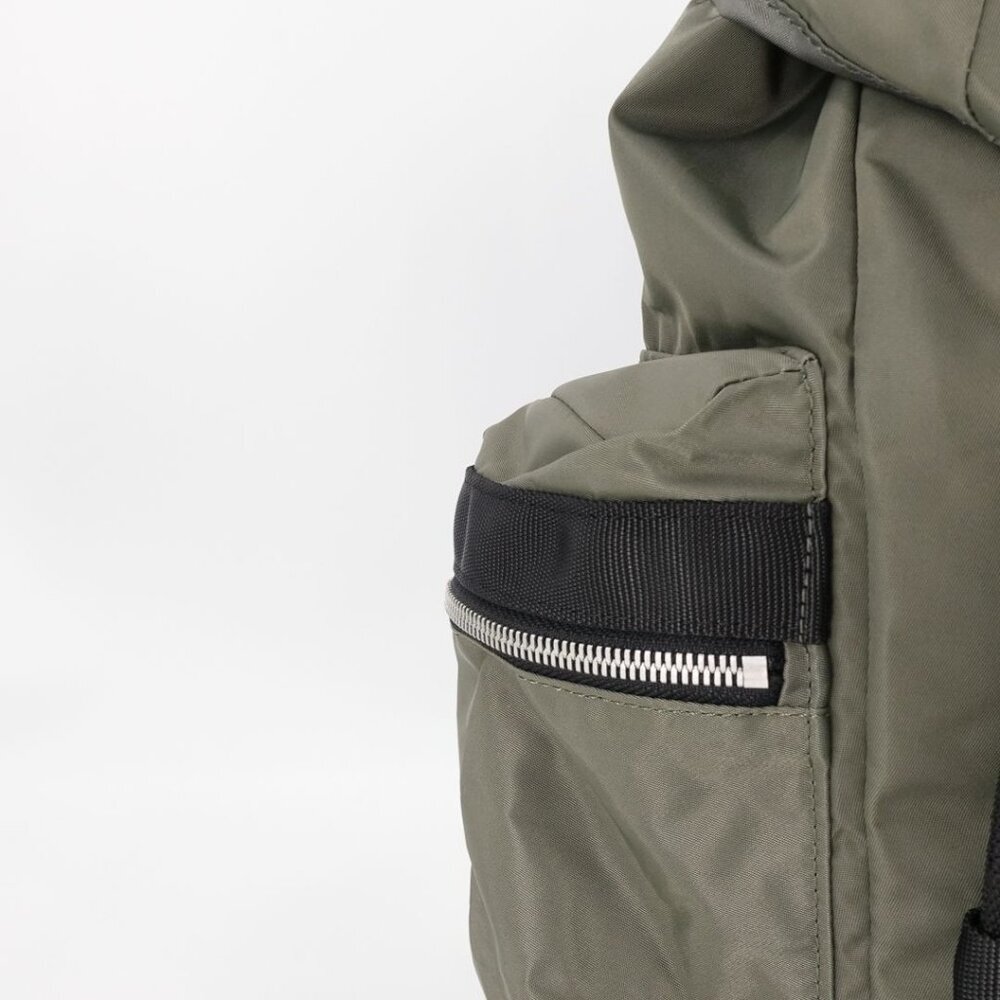 Lululemon Wunderlust Backpack 14L Green Grey - Picture 8 of 16